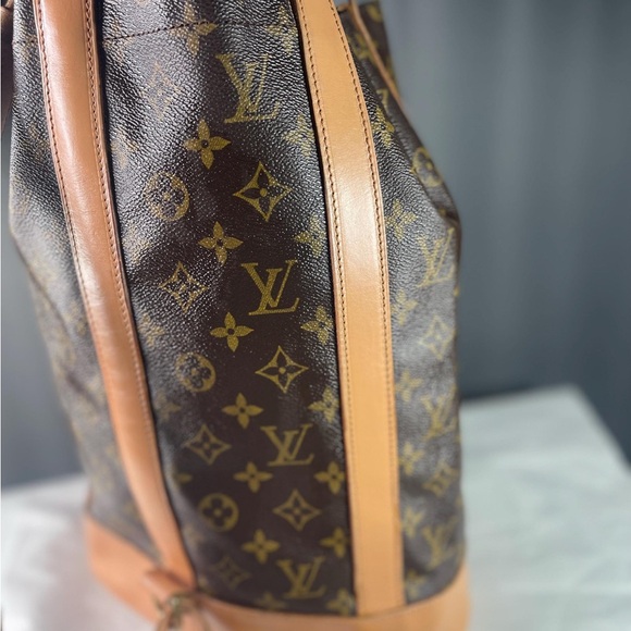 SOLD Authentic LOUIS VUITTON Monogram Randonnee PM - Picture 4 of 12